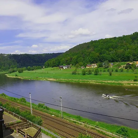 Ferienhaus Elbblick Große Loftwohnung *